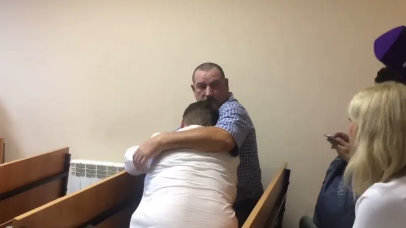 Когда за сыном пришла полиция, я был на работе - Спахов