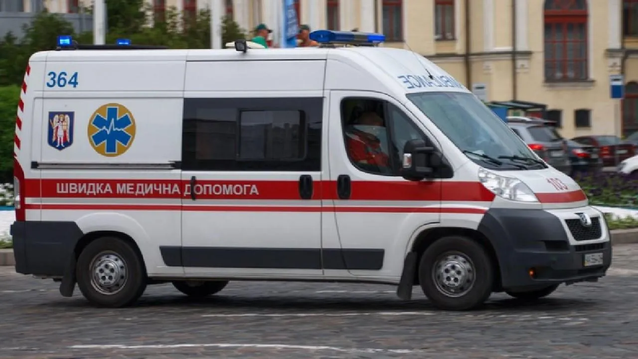 Под Харьковом женщина упала замертво, пытаясь защитить сына от мобилизации