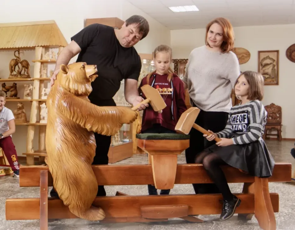 Богородская фабрика художественной резьбы