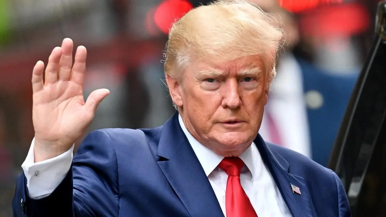 Bloomberg: Трамп ожидает от Зеленского готовности к скорейшему заключению мира