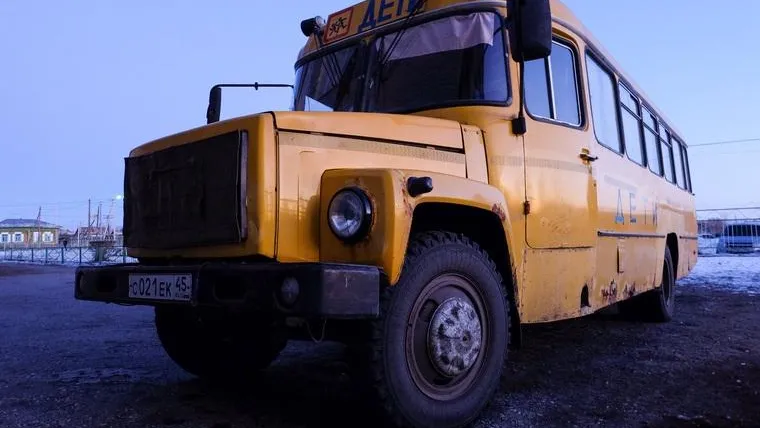 В Курганской области дети не ходят в школу, так как автобус не может за ними приехать