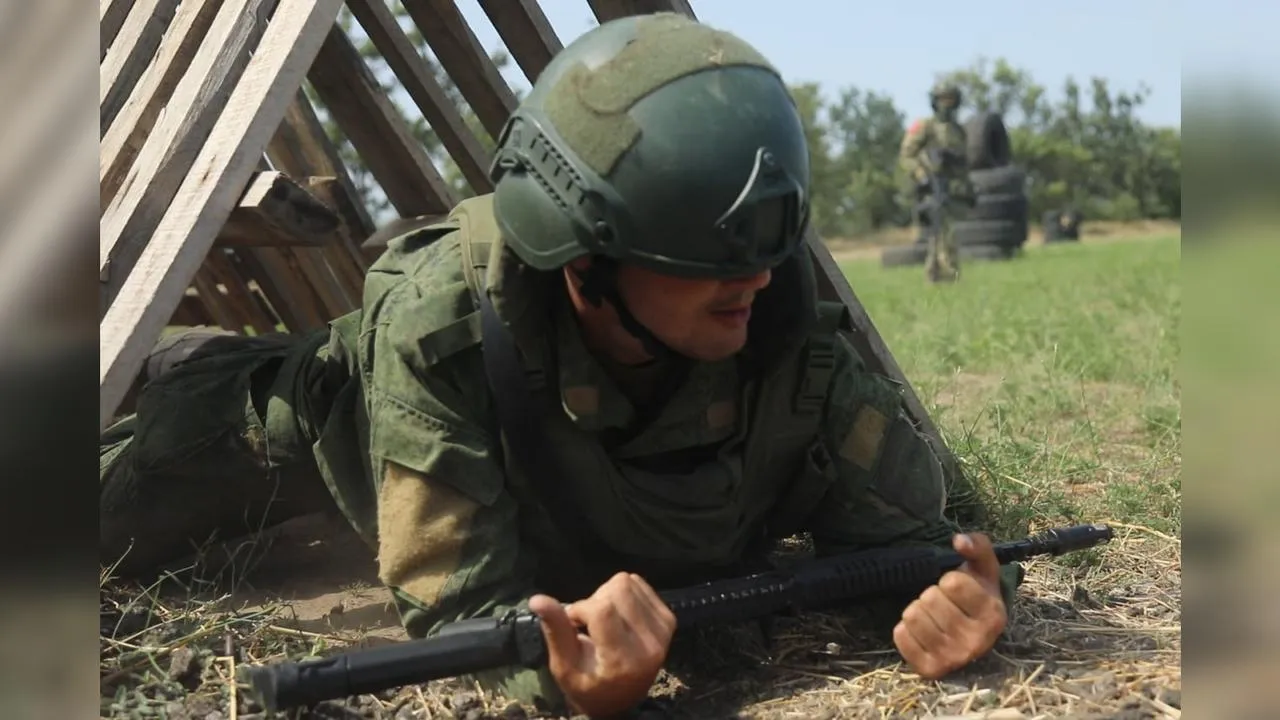 «Не боятся только дураки»: боец СВО раскрыл, как его организм отреагировал на первый обстрел