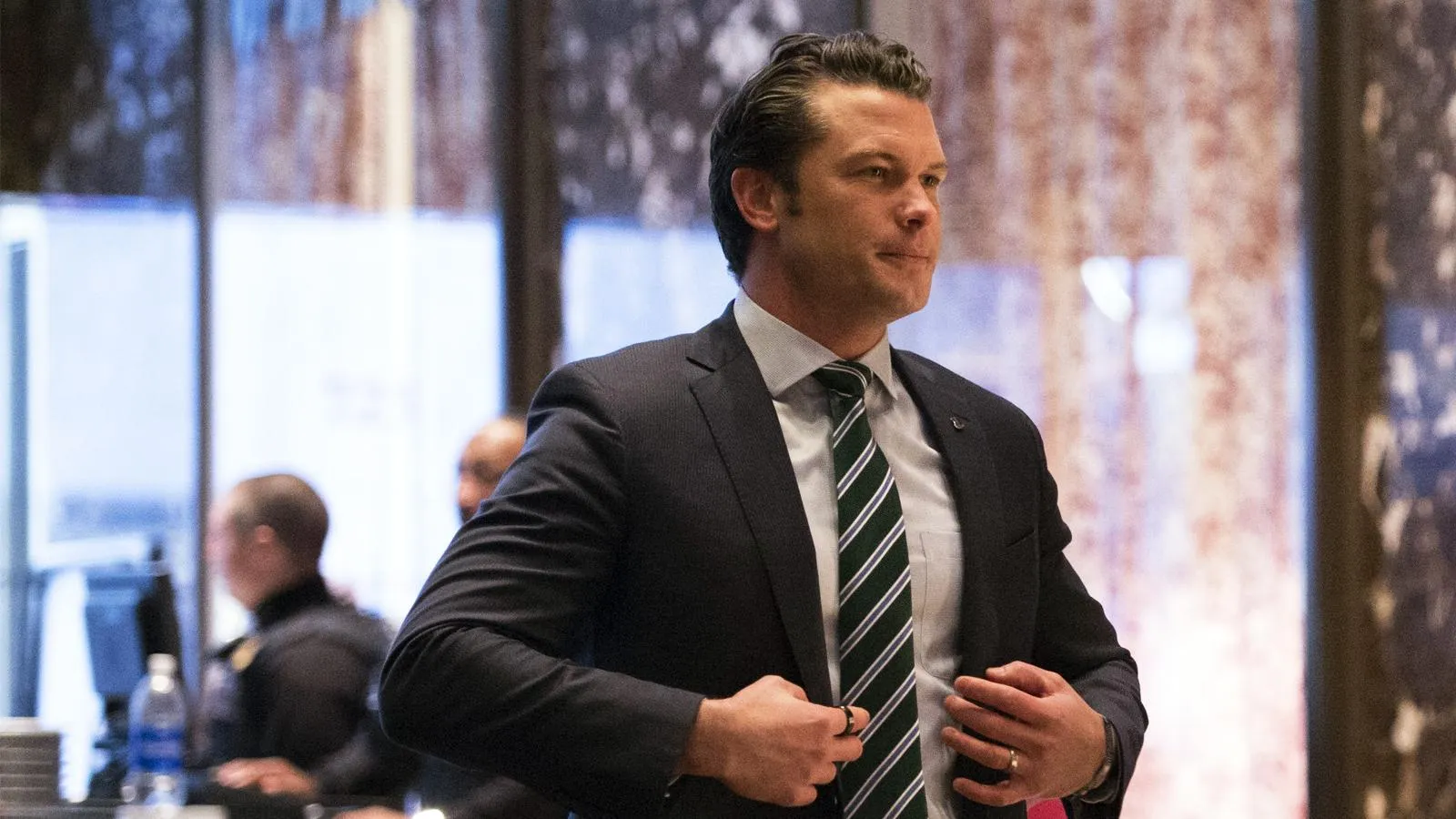 Пит Хегсет в Trump Tower. Albin Lohr-Jones