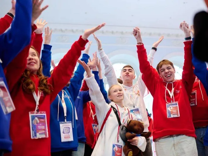 Эксперт рассказал, как «Движение первых» противостоит ценностям Запада