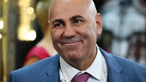 Пригожин поздравил Крутого с юбилеем