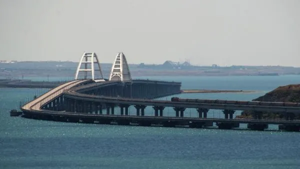 Военный эксперт Дандыкин рассказал о способах атаки надводных дронов ВСУ Крымского моста