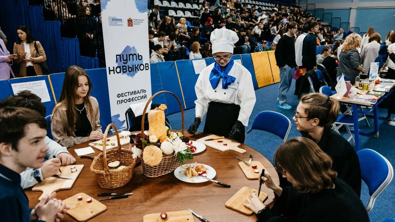 ВКонтакте ВРИП главы Чехова М. Собакина