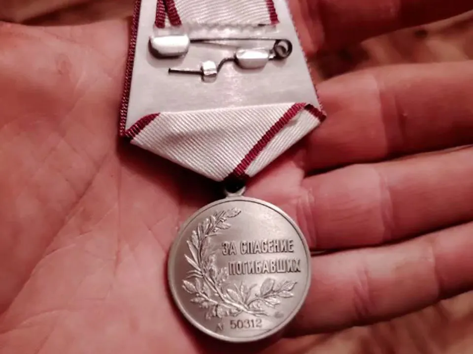Медаль «За спасение погибавших». Фото: личный архив семьи Шаниных
