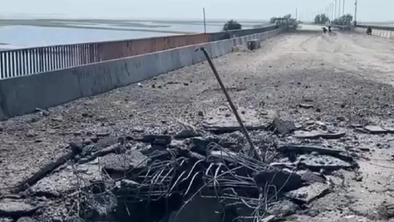 Сальдо заявил, что Чонгарский мост поврежден намного серьезнее, чем предполагалось