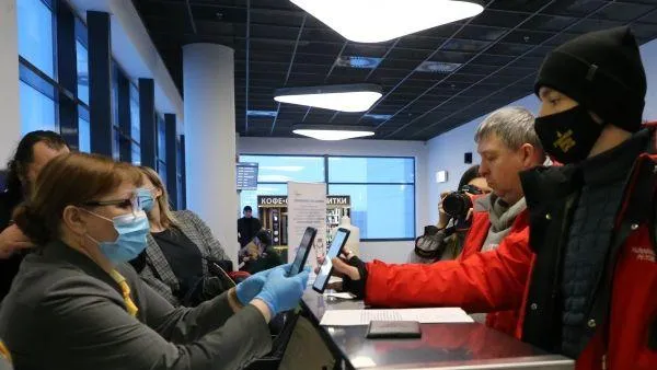 Эксперт объяснил риски передачи биометрических данных с помощью смартфона