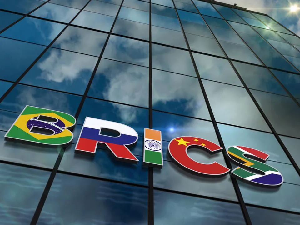 Палестина стремится в БРИКС: новое признание на мировой арене и вызов глобальным альянсам