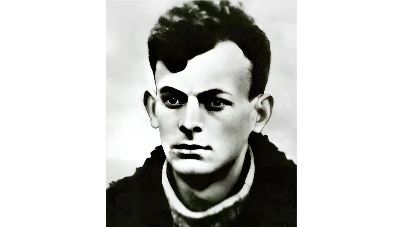 Булат Окуджава, 1944 год