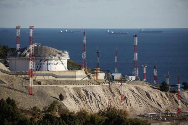 Нефтеналивной терминал перевалочного комплекса «Шесхарис», входящего в структуру АО «Черномортранснефть»