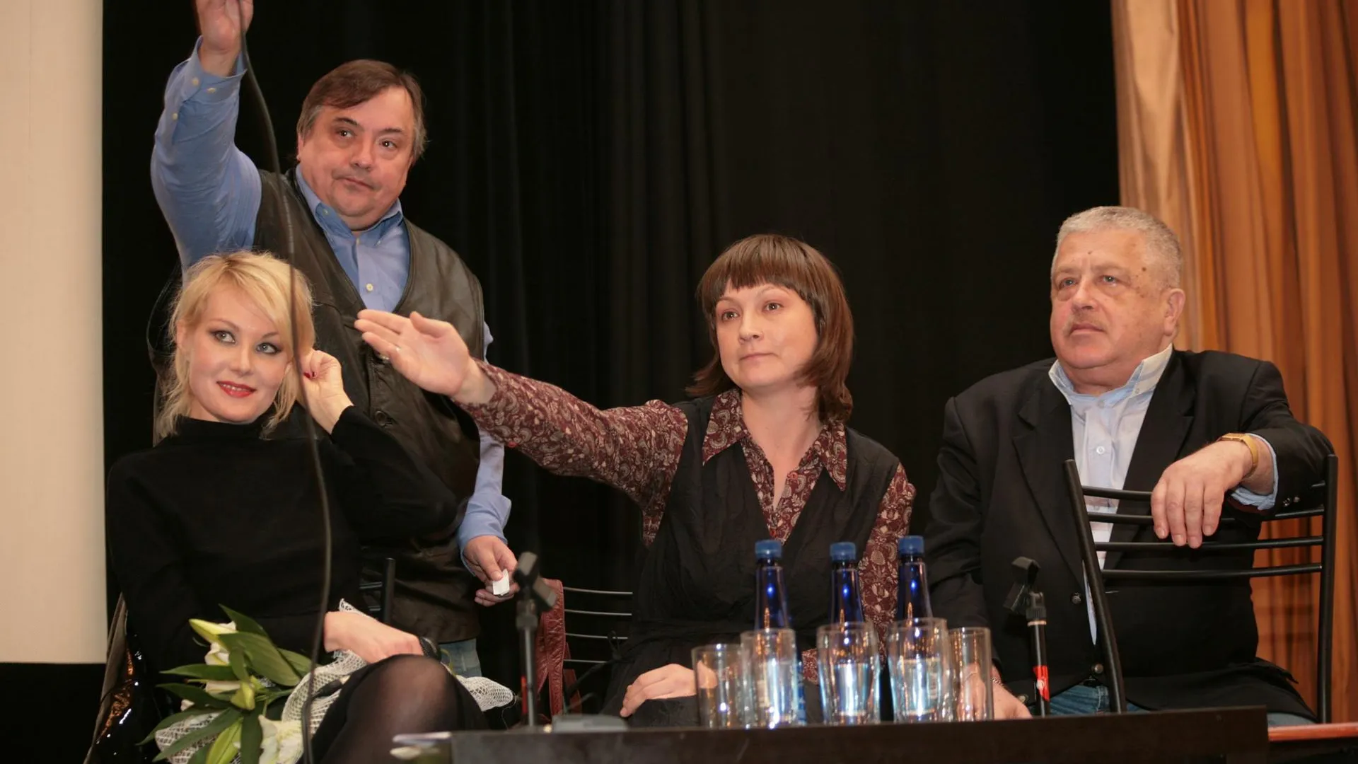 Natalya Loginova/Russian Look