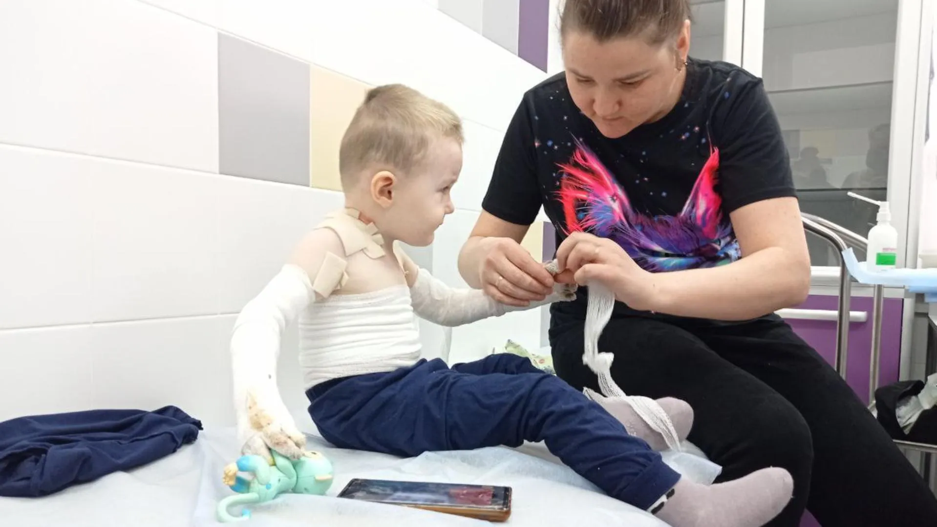 Более ста детей с заболеваниями кожи состоят на учете в Центре генных дерматозов НИКИ детства