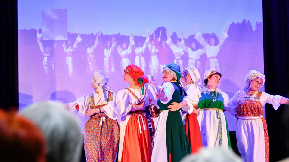 Черноголовские пенсионеры представили карельскую культуру на этно-фестивале, сшив костюмы почти вручную. Фото: черноголовское отделение клуба «Активные долголеты»