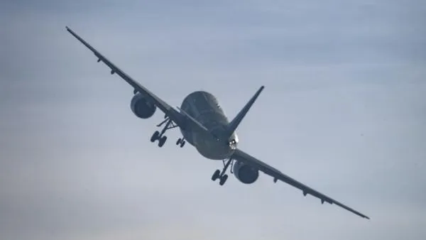 Самолет МС-21-310 с российскими двигателями ПД-14 поднялся в воздух