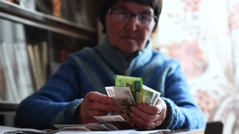 В Госдуме решат судьбу работающих пенсионеров