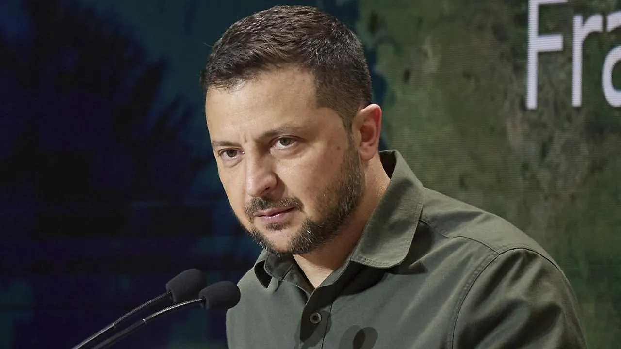 «Признание Зеленского — крик о помощи»: почему Запад не дает Киеву заключить мир с Россией