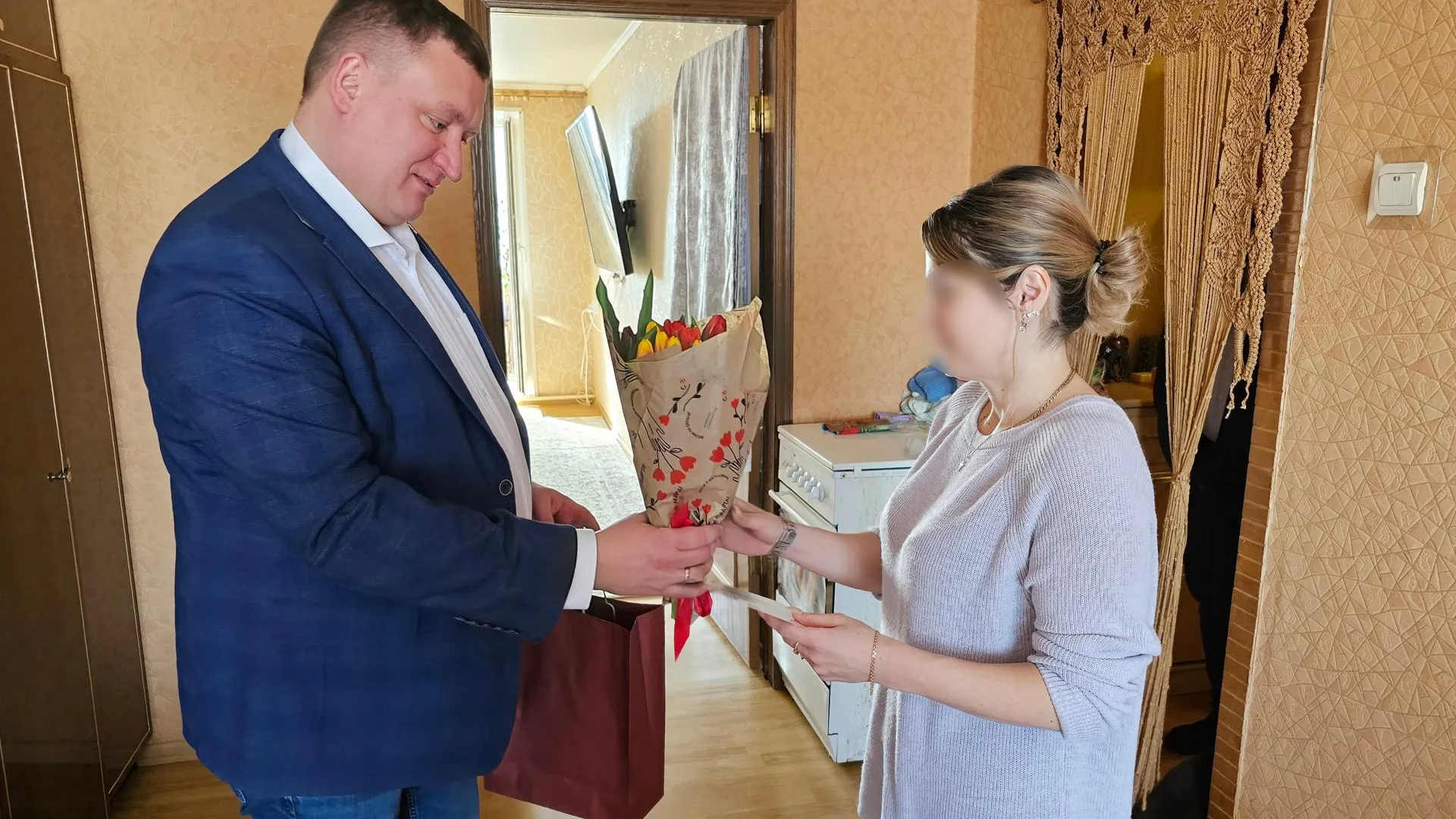 Александр Дрожжин