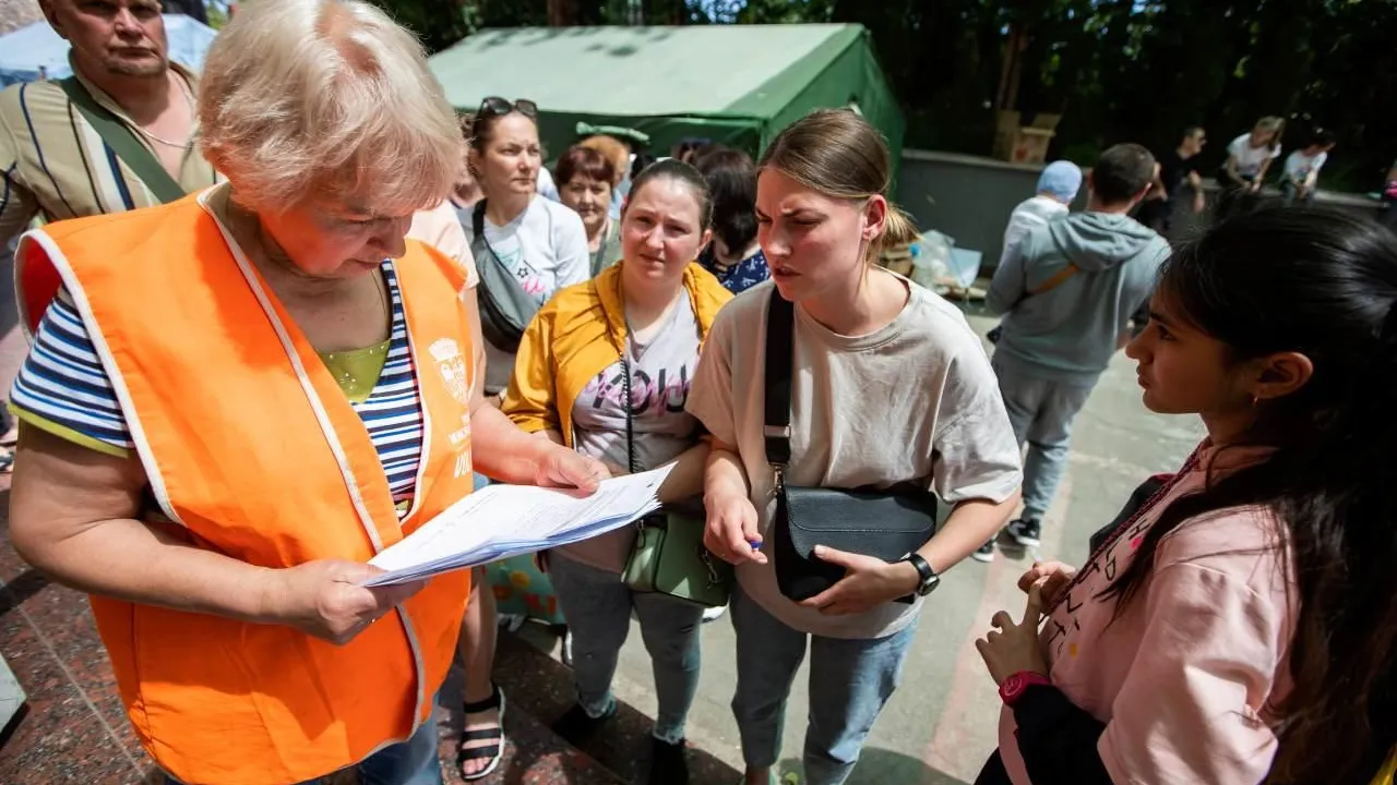 Bloomberg: Украина нуждается в возвращении женщин-беженок для восстановления экономики