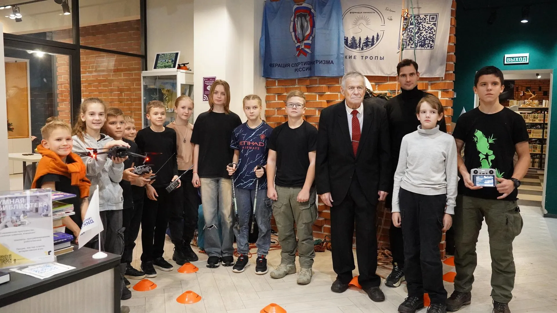 Жители Химок написали географический диктант