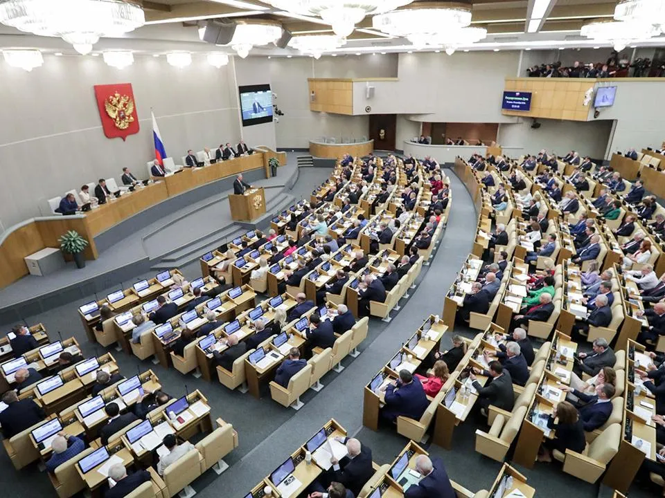Мало толку: российским звездам посоветовали не соваться в политику