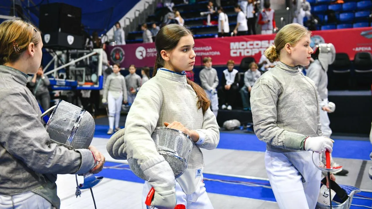 Всероссийские соревнования по фехтованию в Химках выиграла сборная Подмосковья