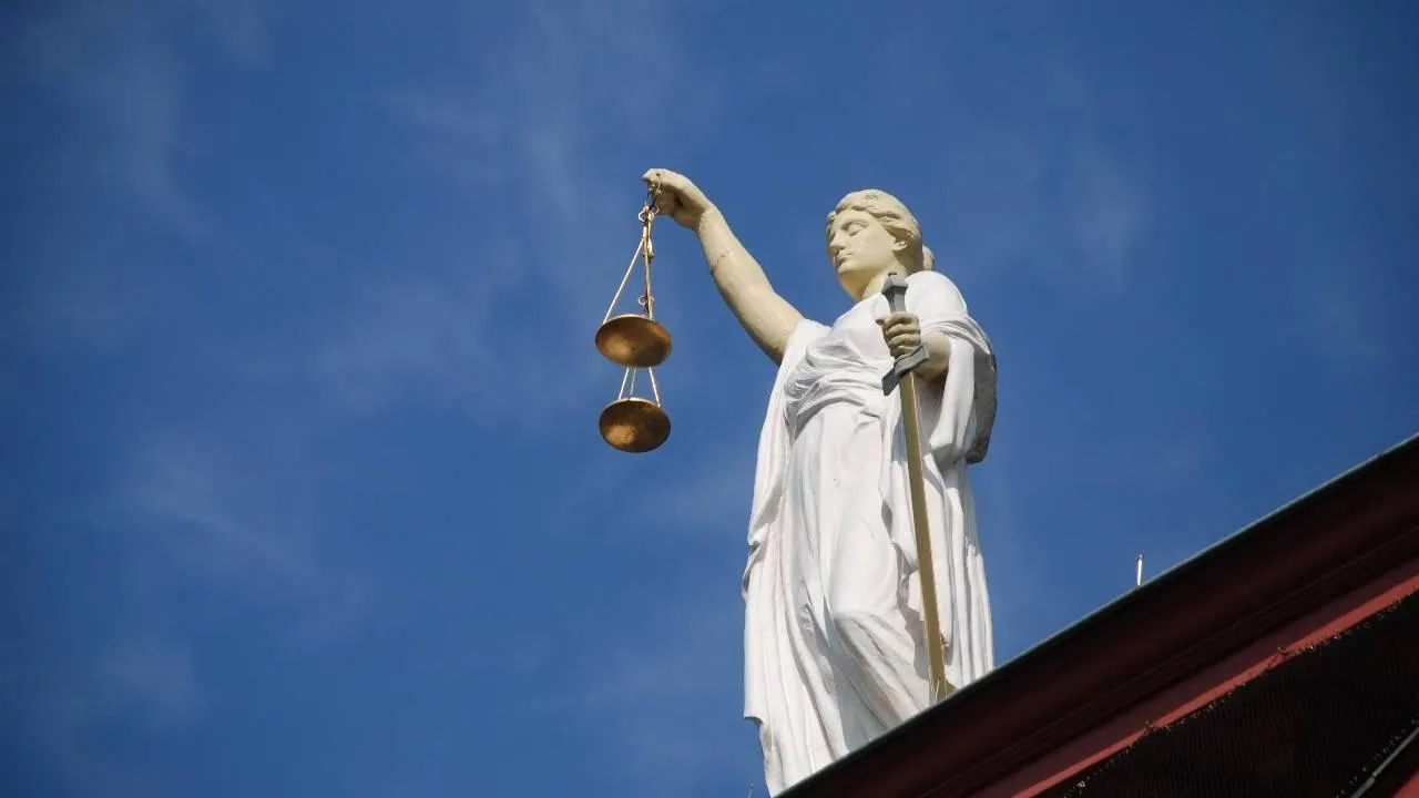 Суд принял решение конфисковать недвижимость экс-министра образования Оренбуржья