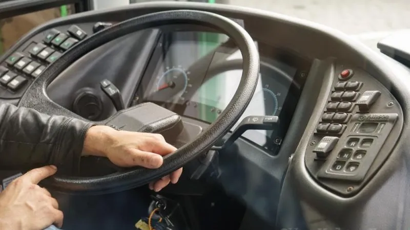 Житель Екатеринбурга за ночь угнал три автобуса