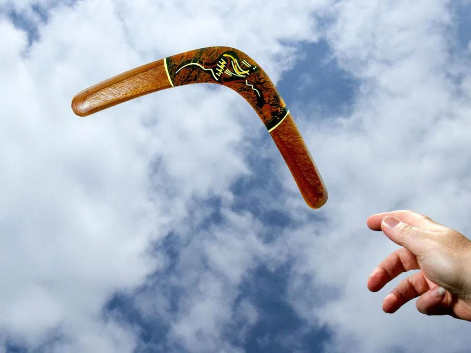 «Возвращаются в двойном объеме»: ясновидящая объяснила, как работает закон бумеранга