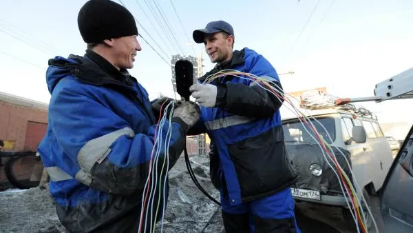 Подмосковных девелоперов заставят убрать провода под землю
