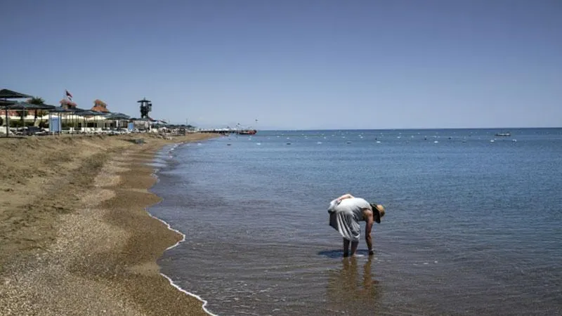 Две туристки из Североуральска подали в суд на турфирму за холодное море
