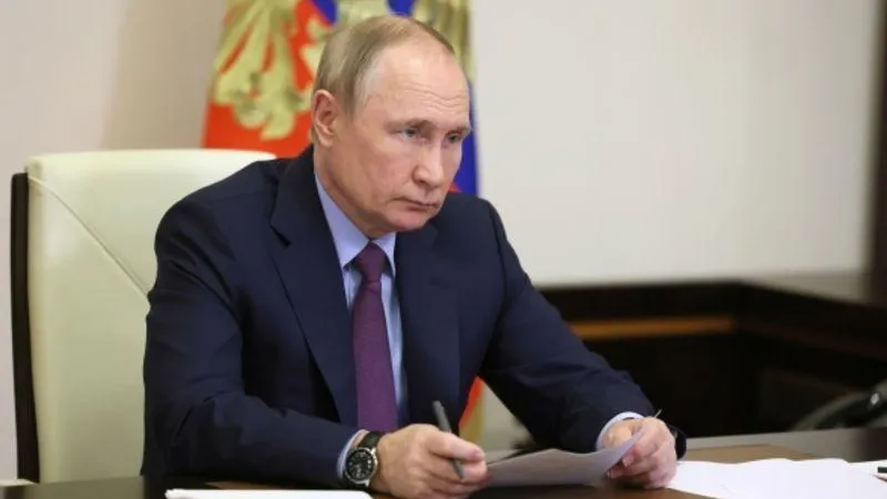 Путин объявил благодарность Подоляке и Пучкову за сотрудничество с РВИО