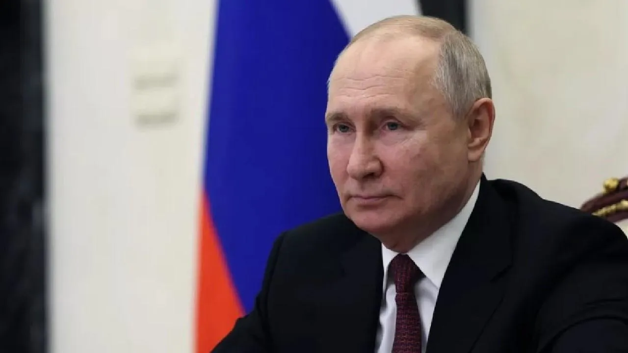 Песков заявил, что Путин проводит совещание с участием руководителей силовых ведомств