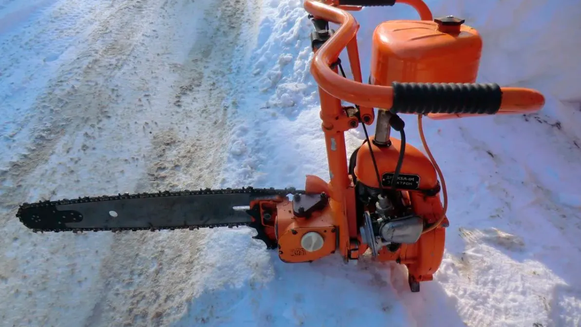 Фото: городская доска объявлений