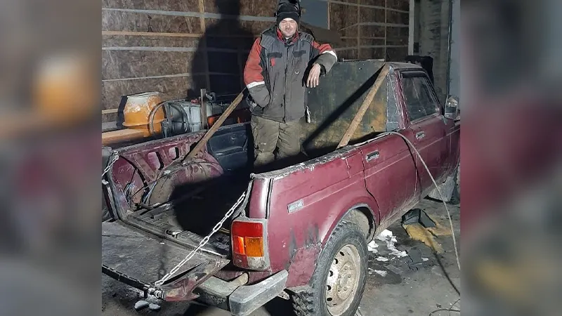 Из «Нивы» в боевой пикап: житель Реутова создал для бойцов СВО особый автомобиль